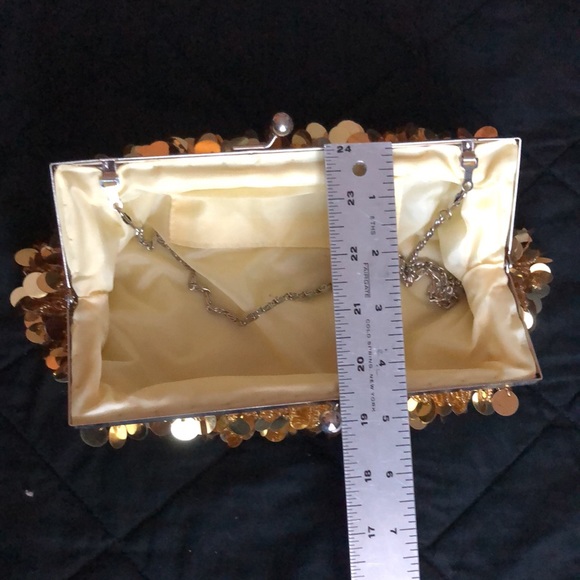 Gold Sequined Clutch Purse - Picture 6 of 6